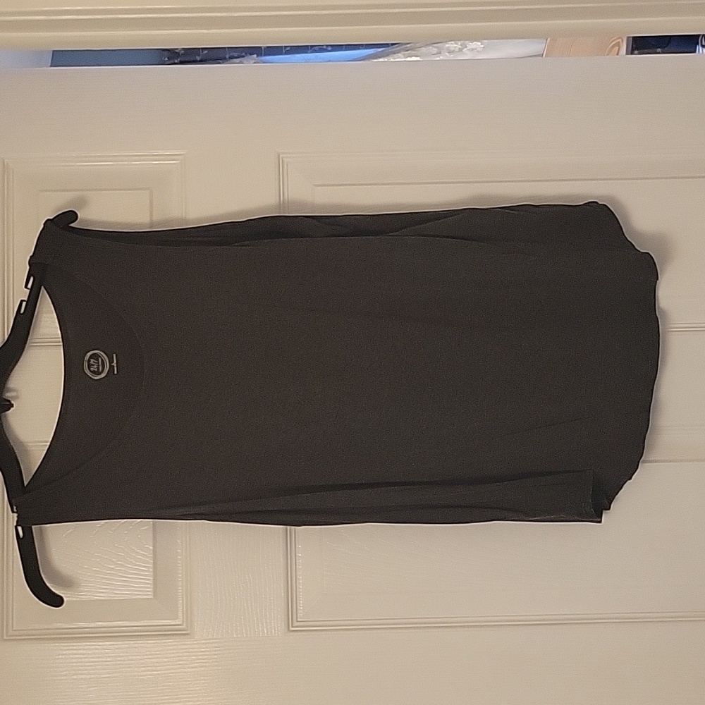 Black tank top from Maurices. Has been worn burning great condition.